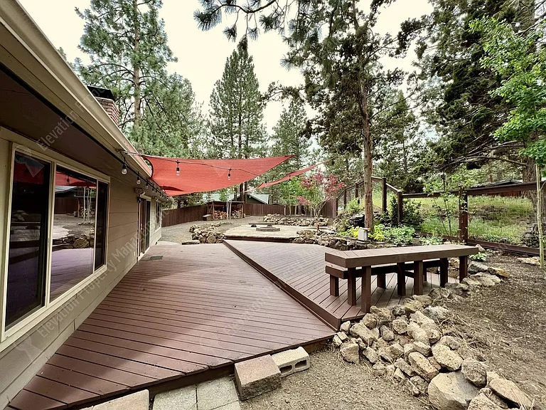 61121 Echo Hollow Rd — Photo 21