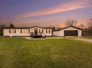 9300 Rountree Rd, Horton, MI 49246