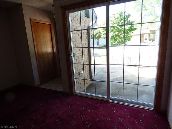 5th image of 9945 Russell Ave N