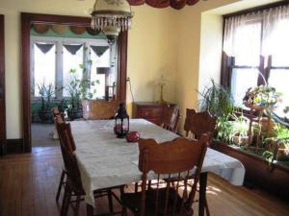 3rd image of 1514 Saint Charles St