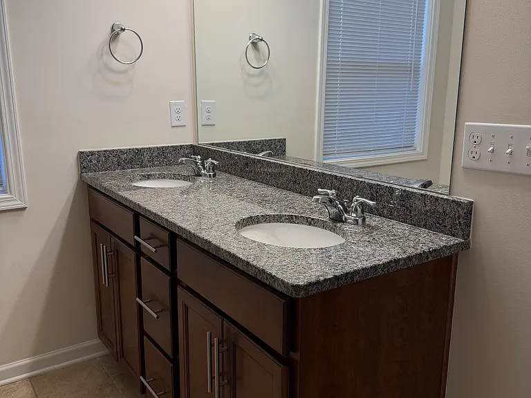 403 Yellow Fox Rd — Photo 11