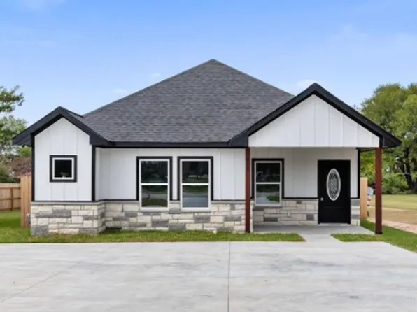 2600 Stevens Dr, Bryan, TX 77803