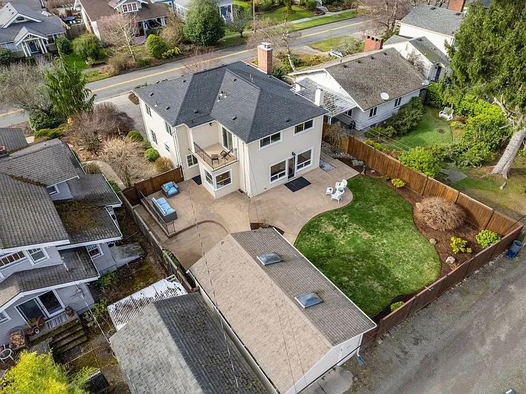 4115 N Stevens St — Photo 35