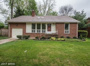 6004 Kingsford Rd, Bethesda, MD 20817
