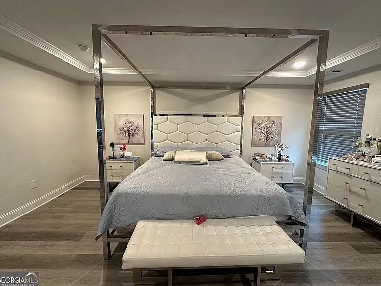 6836 Benjamin Dr — Photo 16
