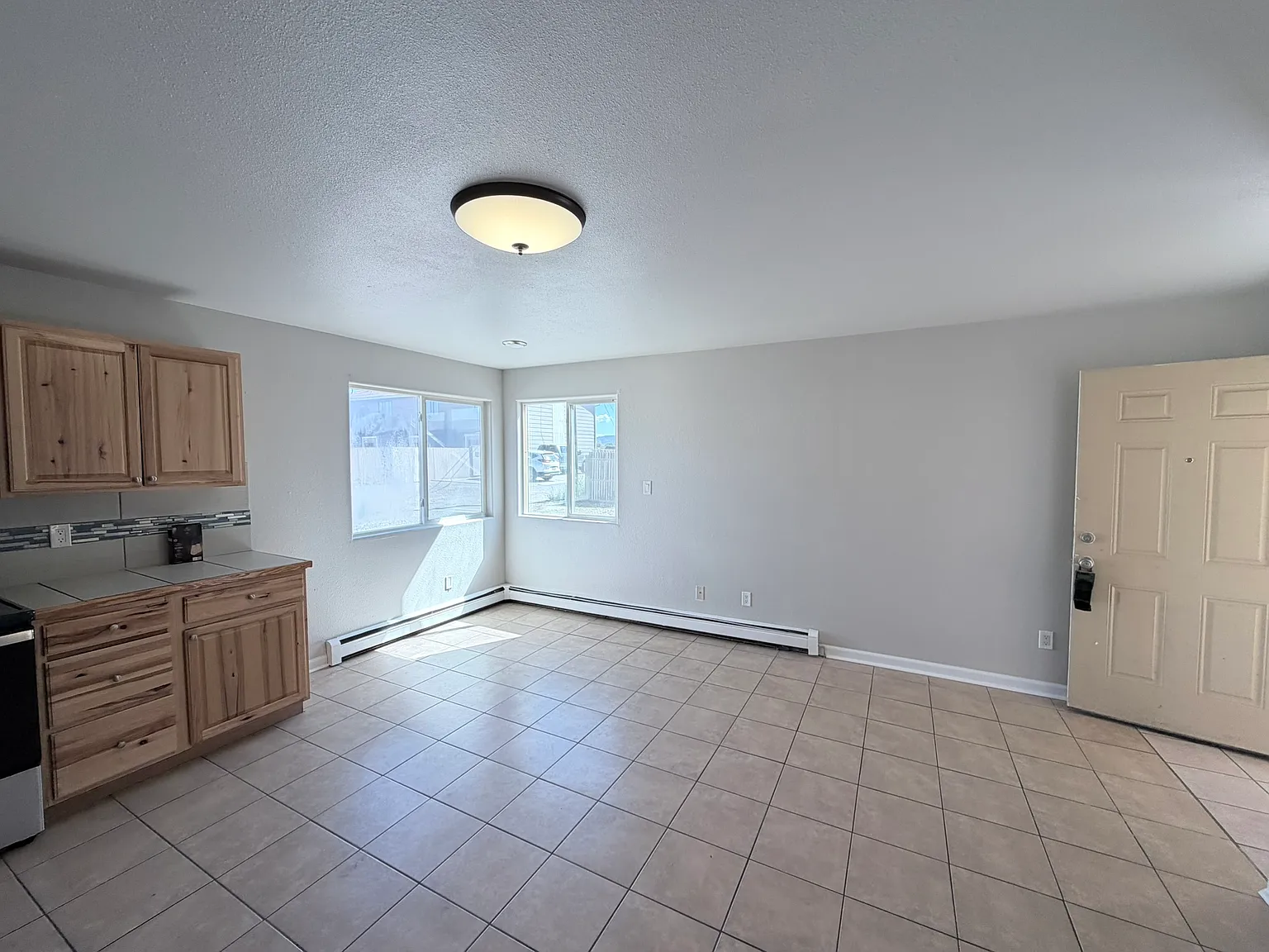 3246.5 Downey Ct - 2 — Photo 2