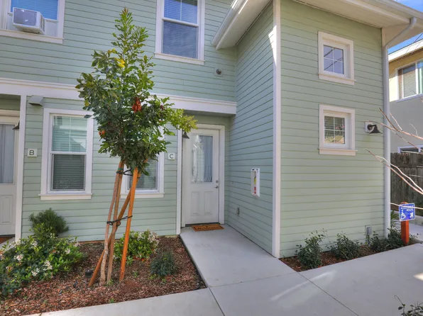 318 W Micheltorena St #C, Santa Barbara, CA 93101