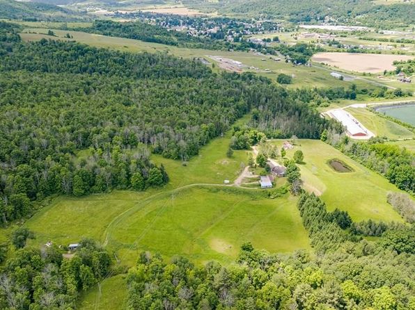 200 Hammond Hill Ln, Elkland, PA 16920