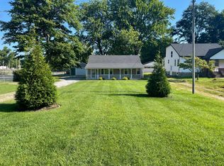 8817 Ferndale Rd, Louisville, KY 40291