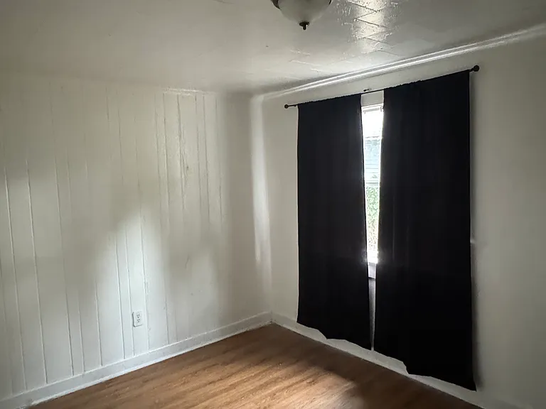 6914 N Central Ave #1 — Photo 5