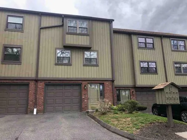 45 Mattabasset Dr, Meriden, CT 06450