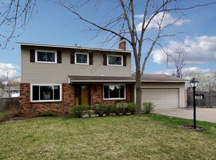 12808 Whitewood Dr, Burnsville, MN 55337