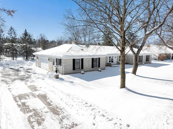381 W Briar Ln, Green Bay, WI 54301