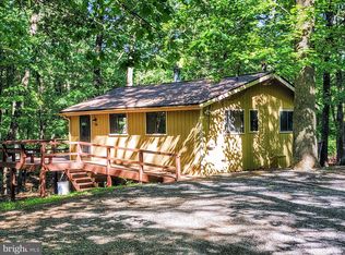 900 The Woods Rd, Hedgesville, WV