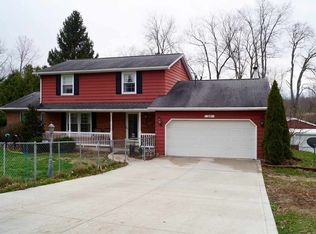 25 Ems B39w Ln, Leesburg, IN 46538