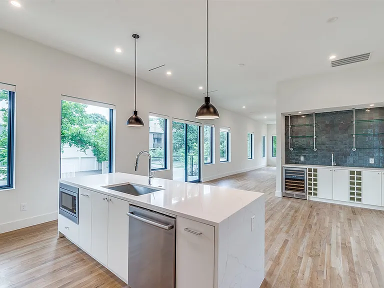 3526 Cragmont Ave — Photo 16