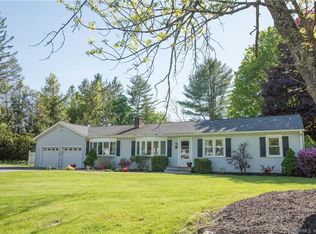 132 Pocono Rd, Danbury, CT 06804