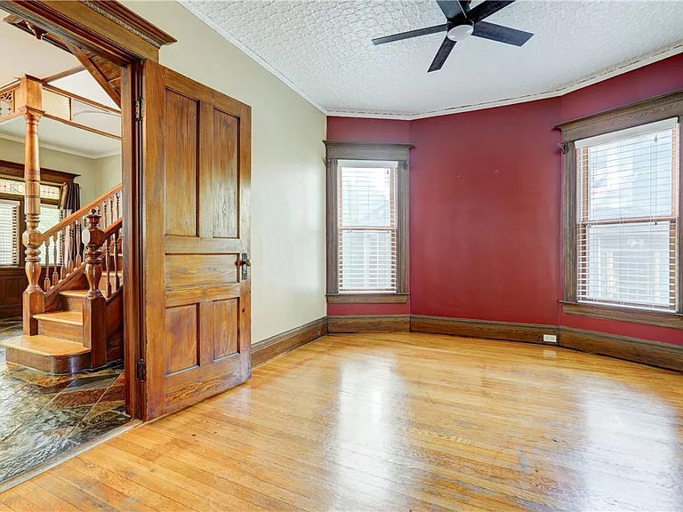 31 Birch Cres — Photo 17
