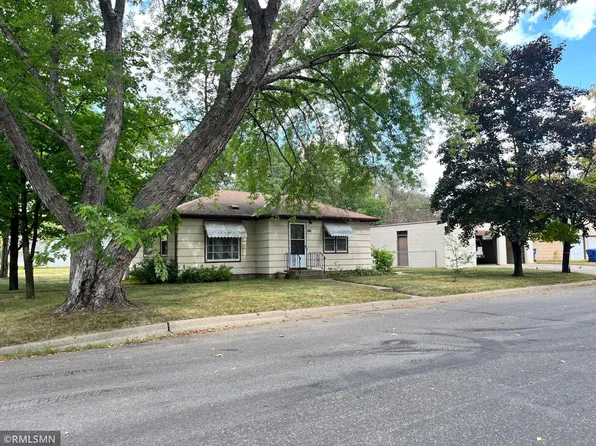 1019 14th St S, Saint Cloud, MN 56301