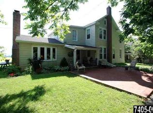 6217 Century Farms Rd, Felton, PA 17322