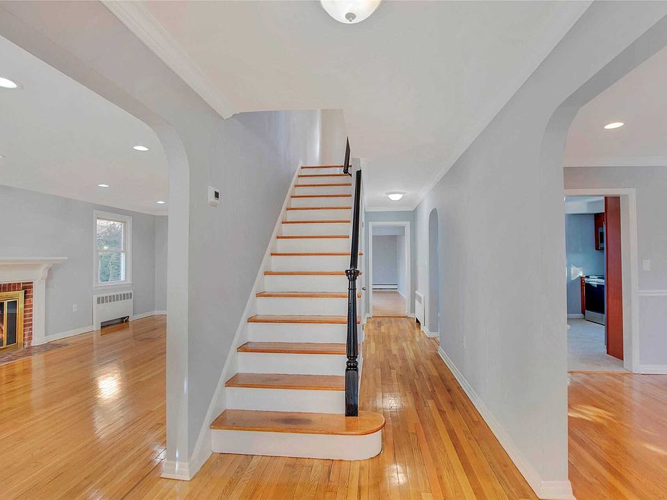 16 Laurel Ave, Glen Cove, NY 11542 Zillow