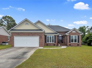 4830 Deer Lakes Rd, Fayetteville, NC 28311