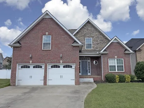 809 Carousel Ct, Clarksville, TN 37043