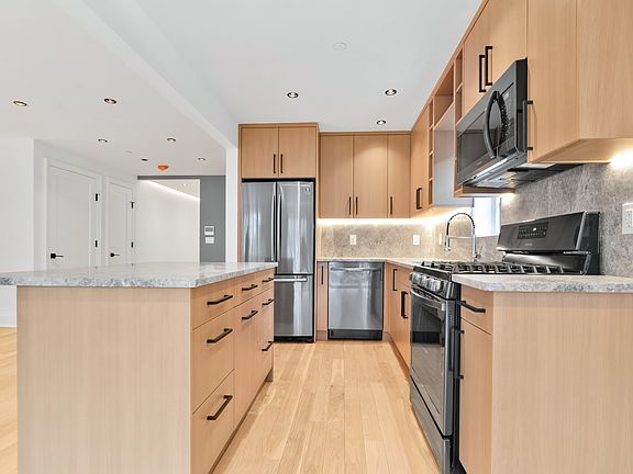2nd image of 21-74 42nd St #2