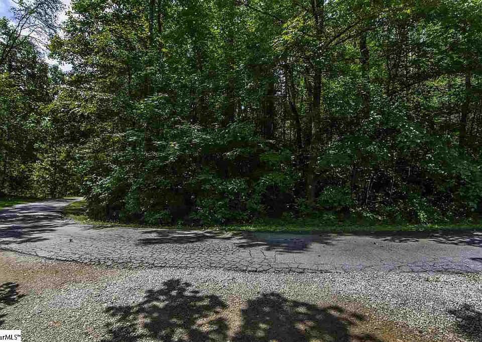 1st image of 125 Willys Creek Cir
