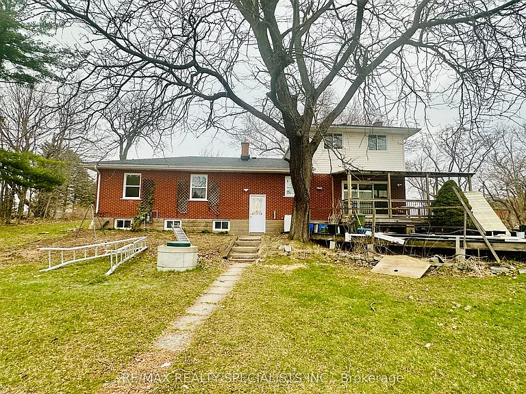 1722 Concession 2 Rd W — Photo 3