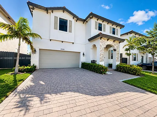 22634 SW 131st Pl Photo 1