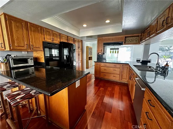 7246 Seashark Cir, Huntington Beach, CA 92648