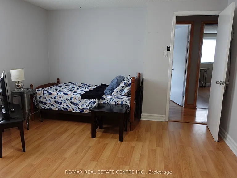 21 Maitland Dr — Photo 23