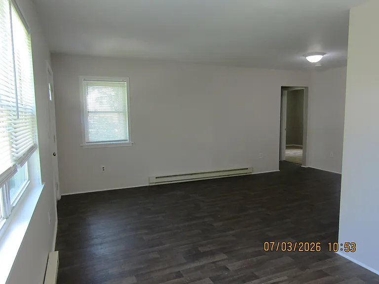 149 Thorn St — Photo 5