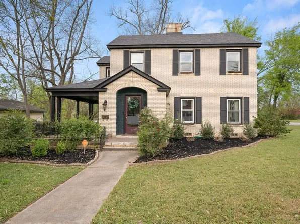 327 N Ponsard St, Troup, TX 75789