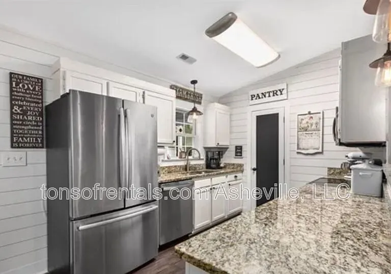 108 Sandpiper Ct — Photo 11