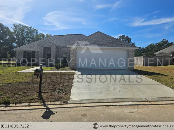 557 Patrick Farms Dr, Pearl, MS