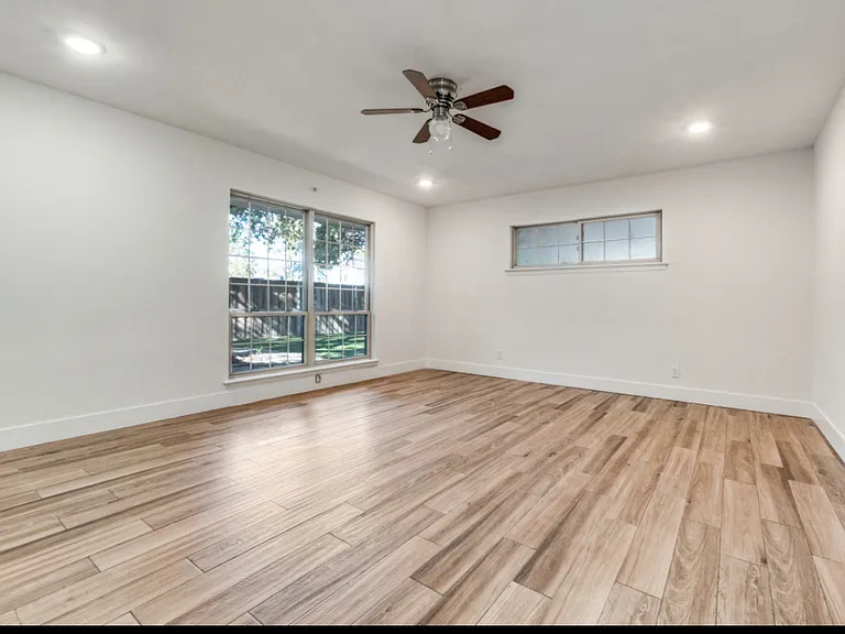 4084 Purdue Ave — Photo 12