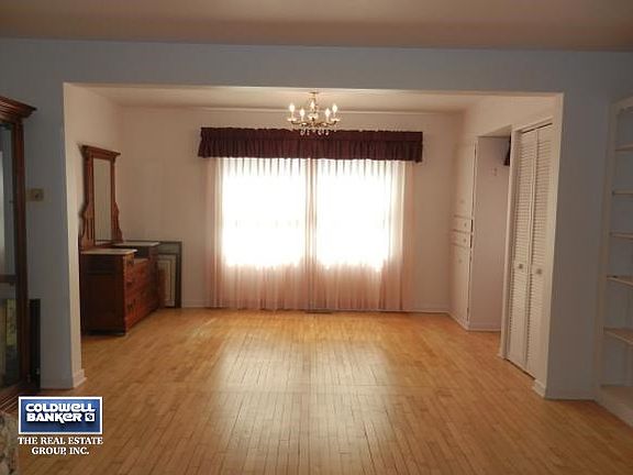 Dining Room, Wood Floors