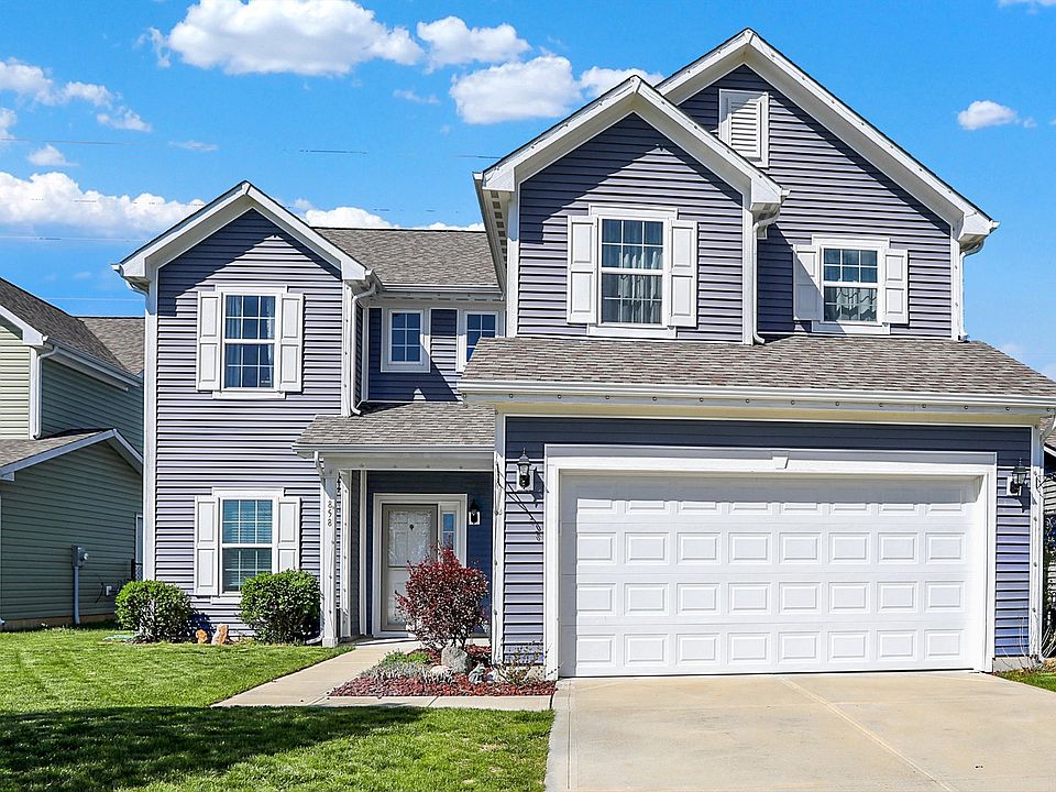 1st image of 858 Redwood Dr