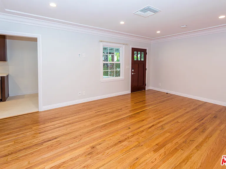 4184 Jackson Ave — Photo 3