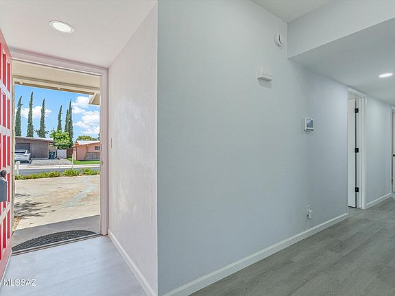 5th image of 8957 E 25th St