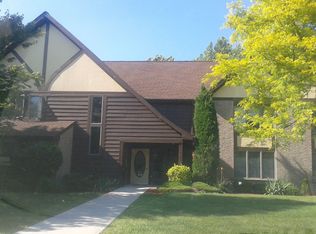 5299 Chestnut Ridge Rd APT F, Orchard Park, NY 14127