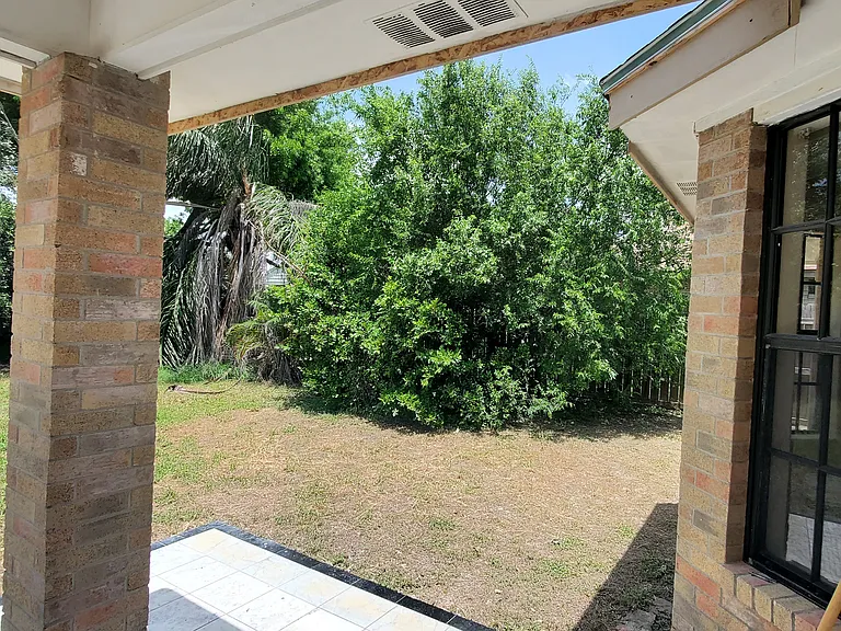 29 Old Ebony Pkwy — Photo 11