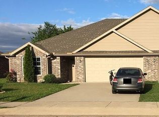141 Foxglove St, Centerton, AR 72719