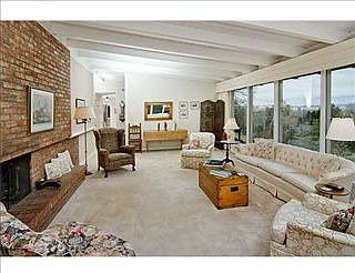 3rd image of 3020 Shady Ln
