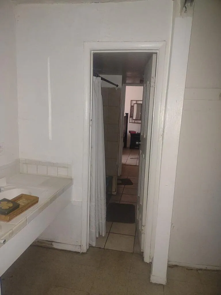 2 bed, 839 sqft, $950 — Photo 3