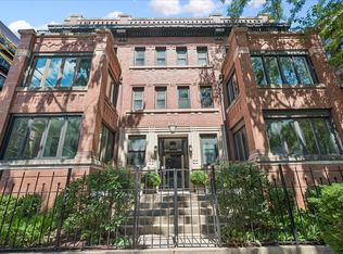 940 W Carmen Ave #3W, Chicago, IL 60640