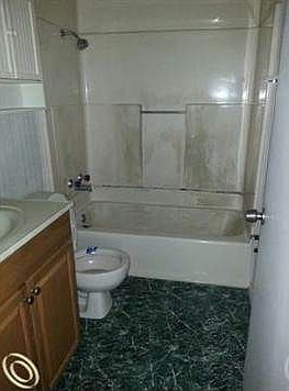BATH.jpg