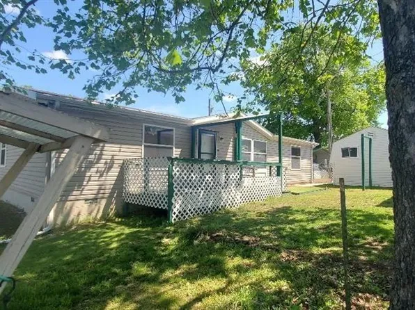 24975 Irving Rd, Humboldt, KS 66748